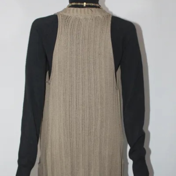 Twenty One Women's Long Cotton Tan Sweater Vest, Size M - Picture 4 of 5
